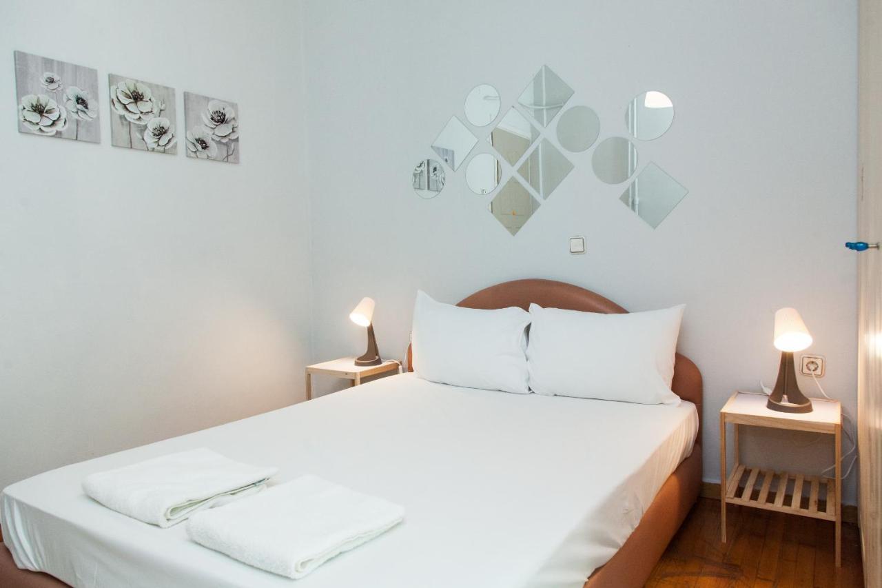 Brand New, Cheerful Apartment In Central Athens Exterior photo