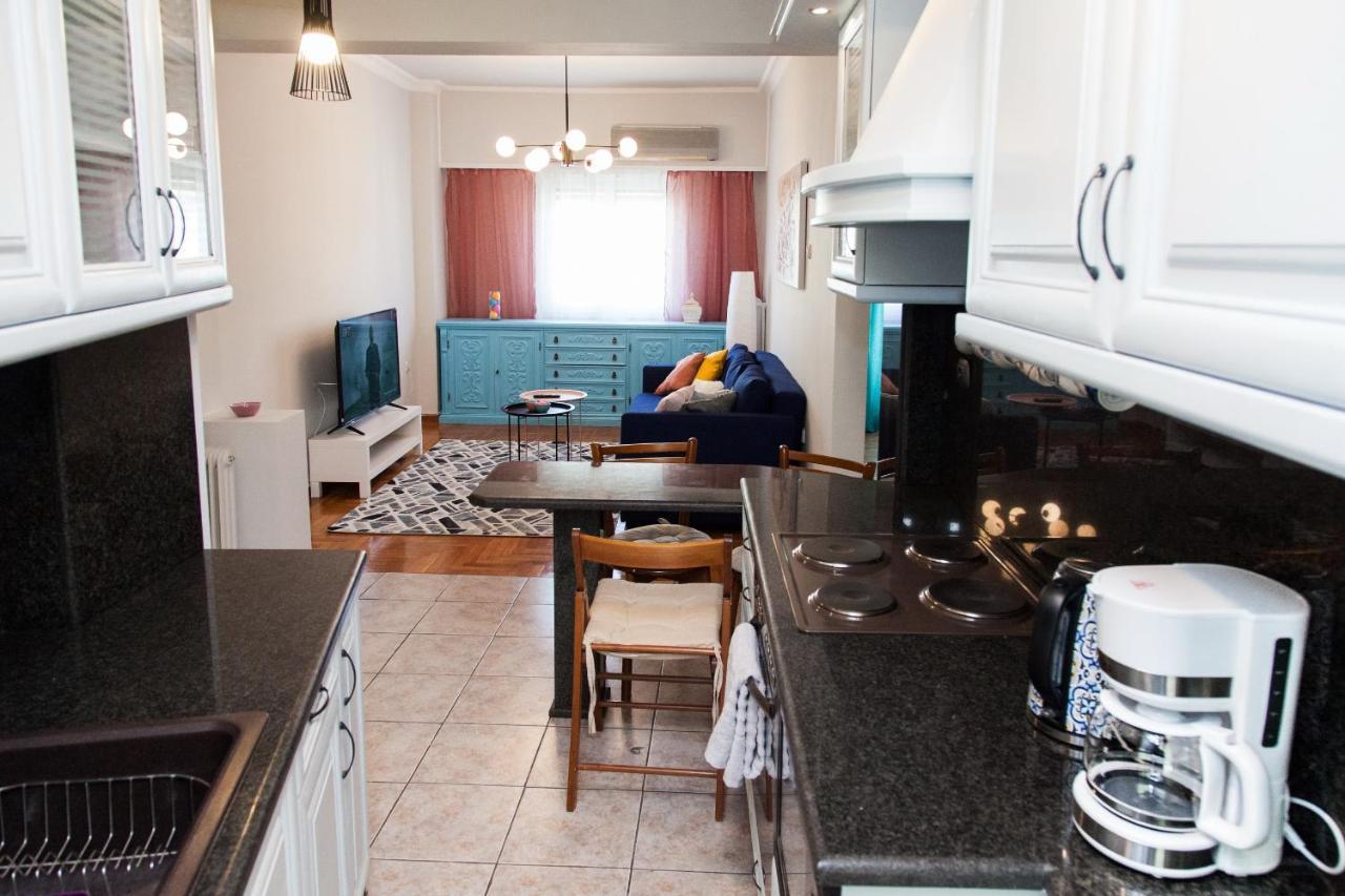 Brand New, Cheerful Apartment In Central Athens Exterior photo